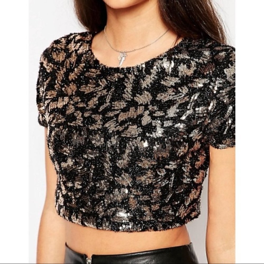 Motel sequin crop top black gold